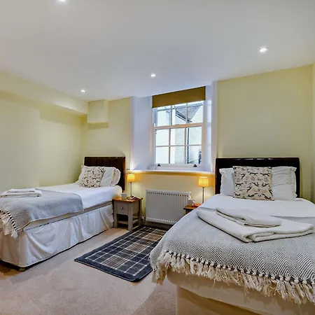 2 Bed In Sz132 Holiday home