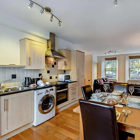 2 Bed In Oc-sz132 Keswick